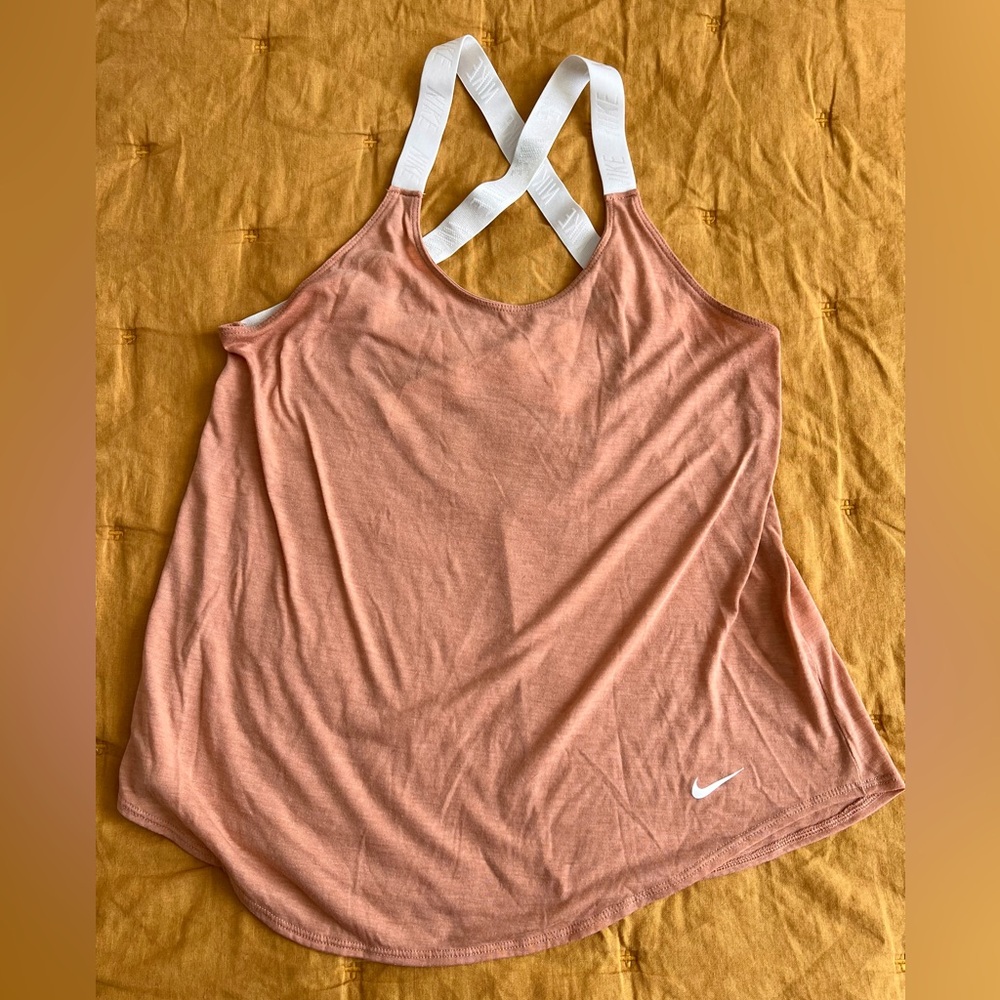 WOMEN'S NIKE DRI FIT TANK TOP, Size M